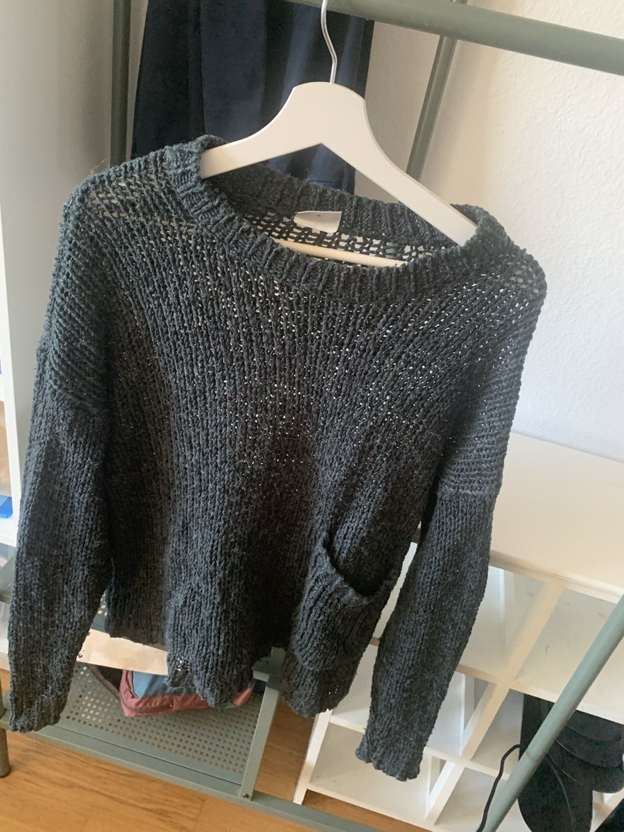 Pullover & Sweatshirts: Pullover XL – Gebraucht aus Basel von ari_xy65