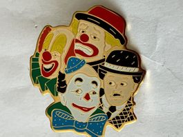1 Pin Clowns