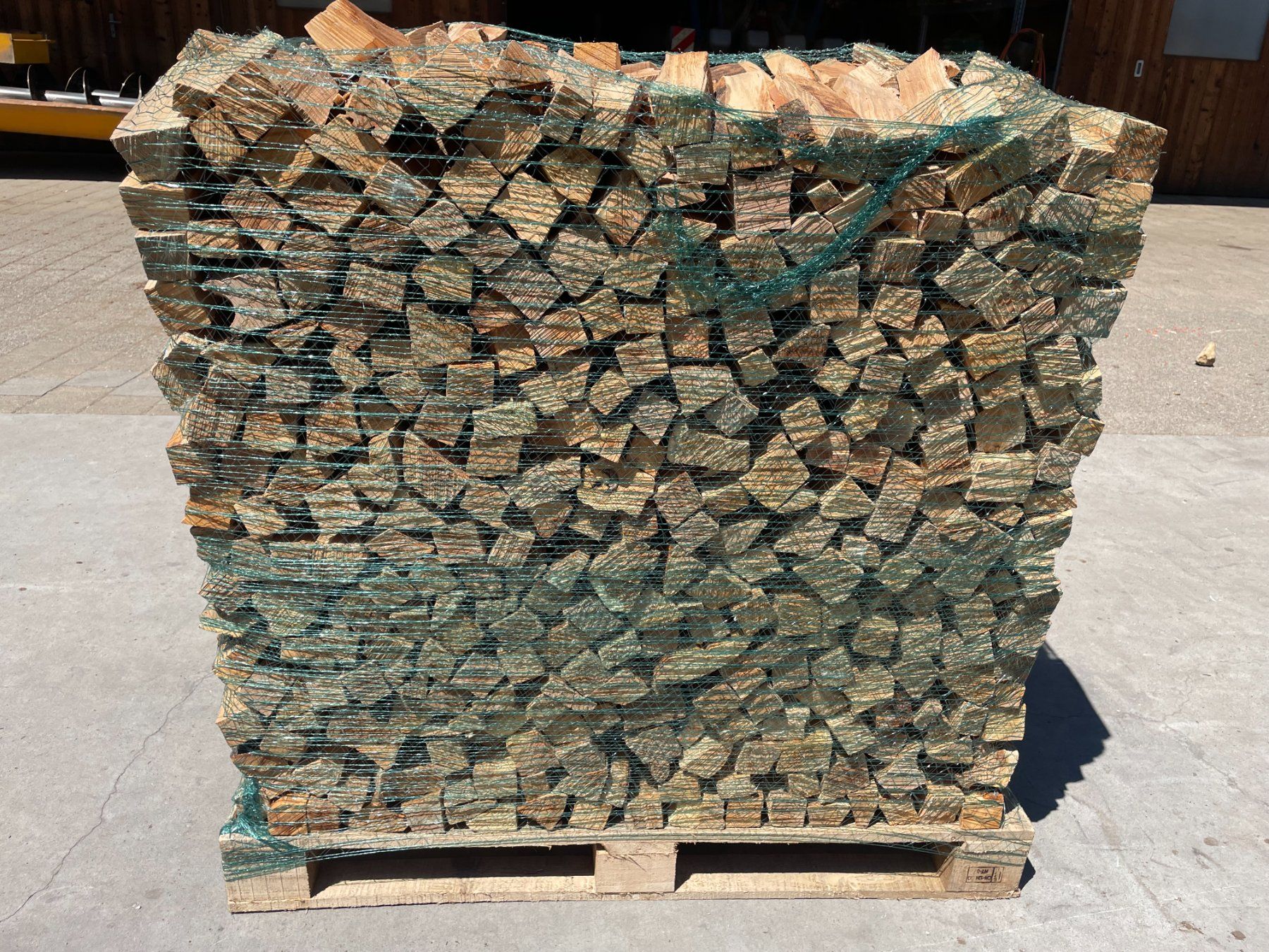 Articoli in legno: Brennholz Buche 25cm – Nuovo (secondo la descrizione) da Hallau venduto da Robi015 1