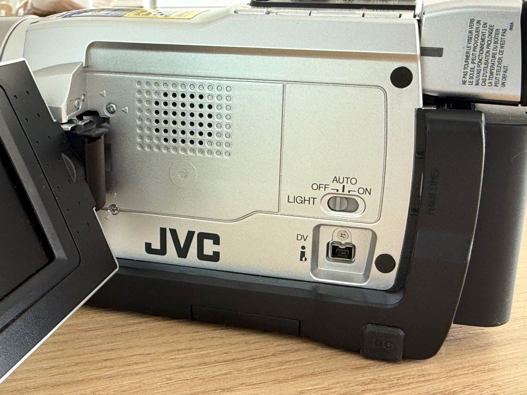 JVC GR-DV 3000 EG - Caméscope à carte mémoire