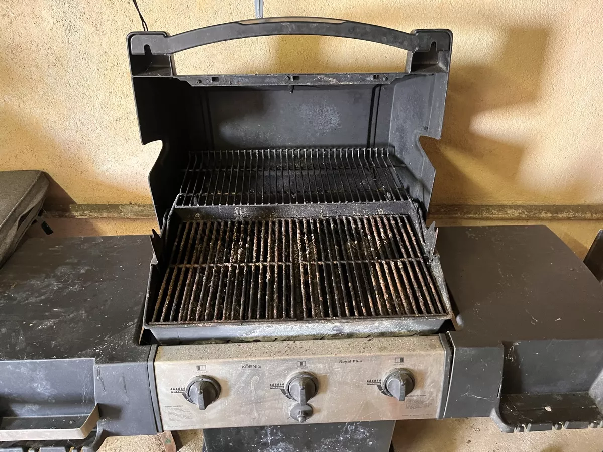 Griglie: Grill koenig – Usato da Peney-le-Jorat venduto da firejoe 2