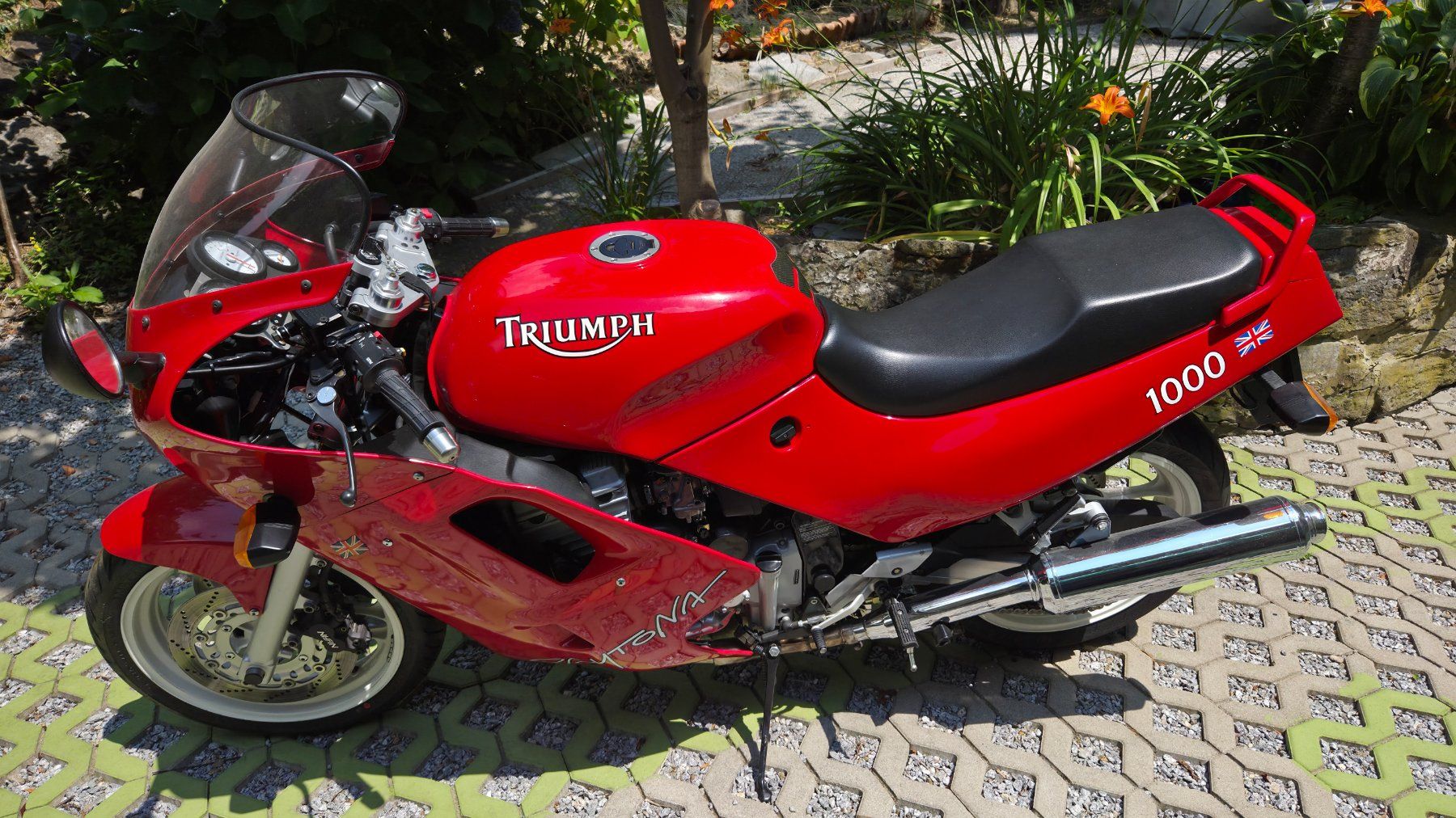 Triumph Strada: Triumph Daytona 1000 Veteran – Usato da Amsteg venduto da SpeedyMaus02