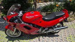 Triumph Daytona 1000 Veteran