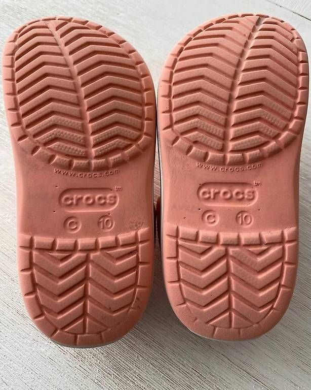 Schuhe für Jungen: Crocs C10 Grösse 27/28 – Gebraucht aus Zürich von Vainilla 2