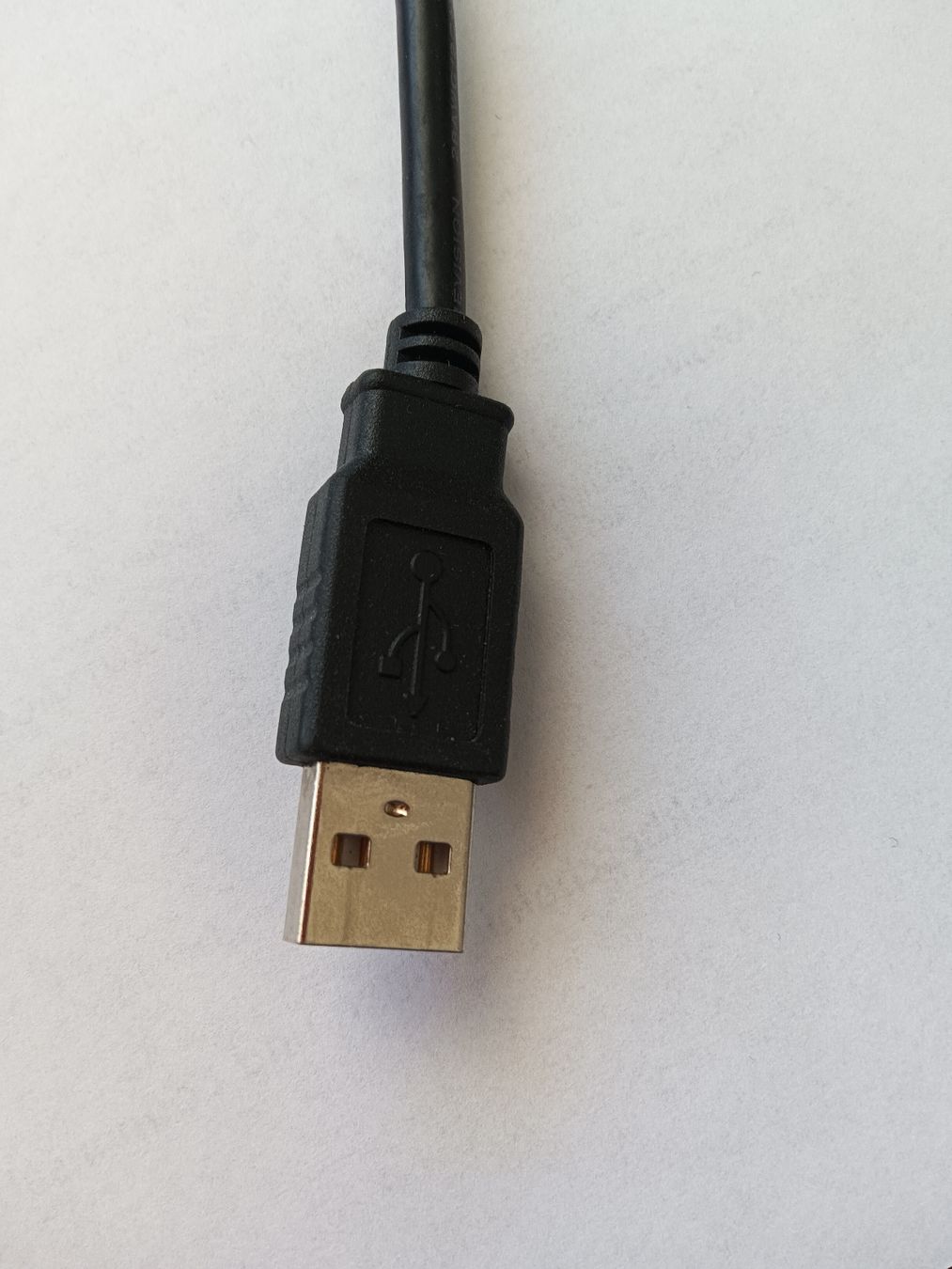 Cavi: USB Kabel schwarz mit Ferrit zum Schutz – Usato da Grächen venduto da Eifelelch 2