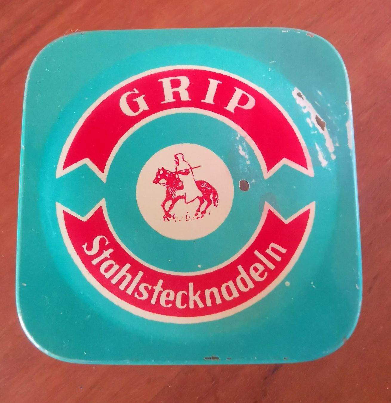 Ferri: Nadeldose GRIP 20er 50er Jahre – Usato da Rüthi (Rheintal) venduto da Chevy66