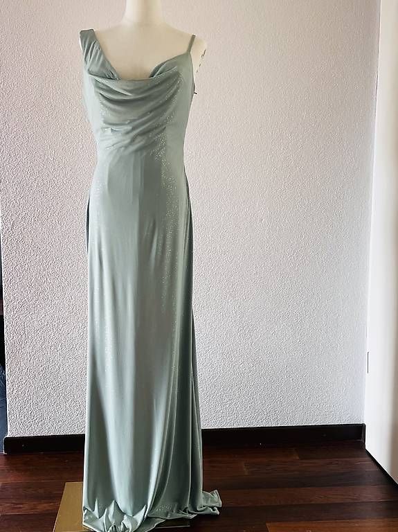 Robes: Bridemaidskleid/ Abendkleid  – D'occasion à Winterthur par Anjarys