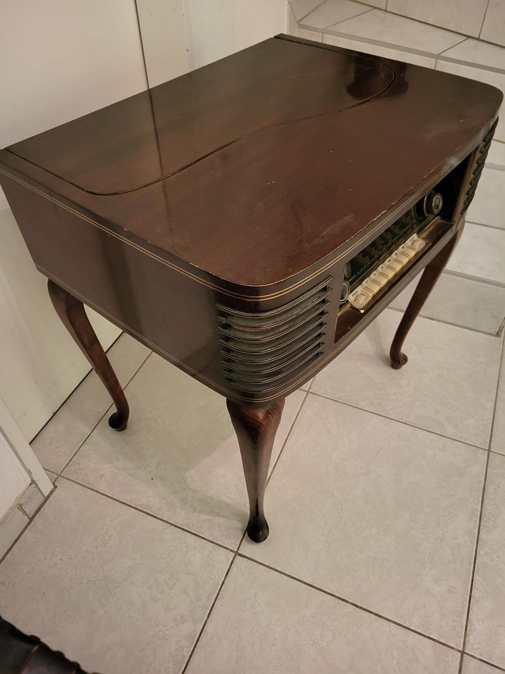 Loewe Radios: Loewe Opta Spinett - Musiktruhe – Gebraucht aus Rümlang von Turrin 1