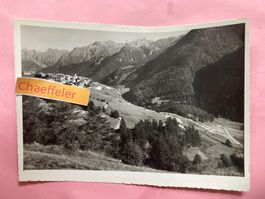1972 Guarda, Engadin, Blick auf Pisocgruppe