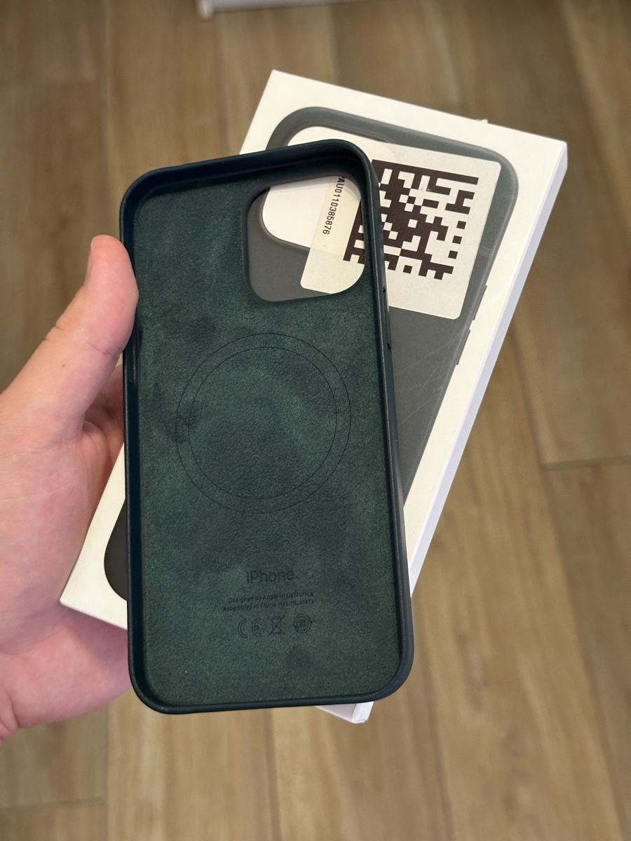 Apple Cover & Protezioni schermo: New Apple Leather Case iPhone 14 Pro Max Forest Green – Nuovo (secondo la descrizione) da Viganello venduto da TechDealer 2