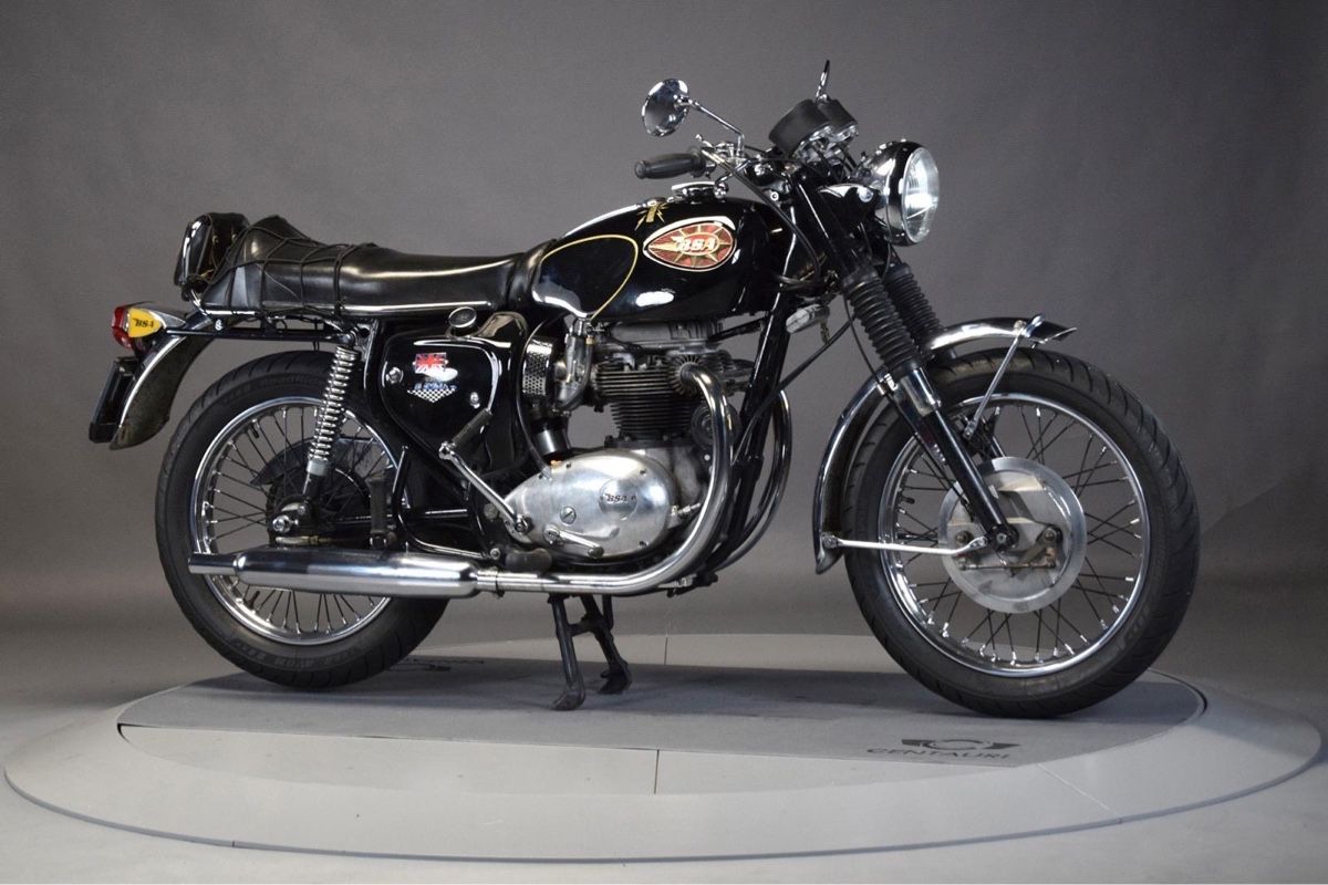 Strada: BSA A65 Lightning 03/1971  restaurata – Usato da Paradiso venduto da Lorenzo-64