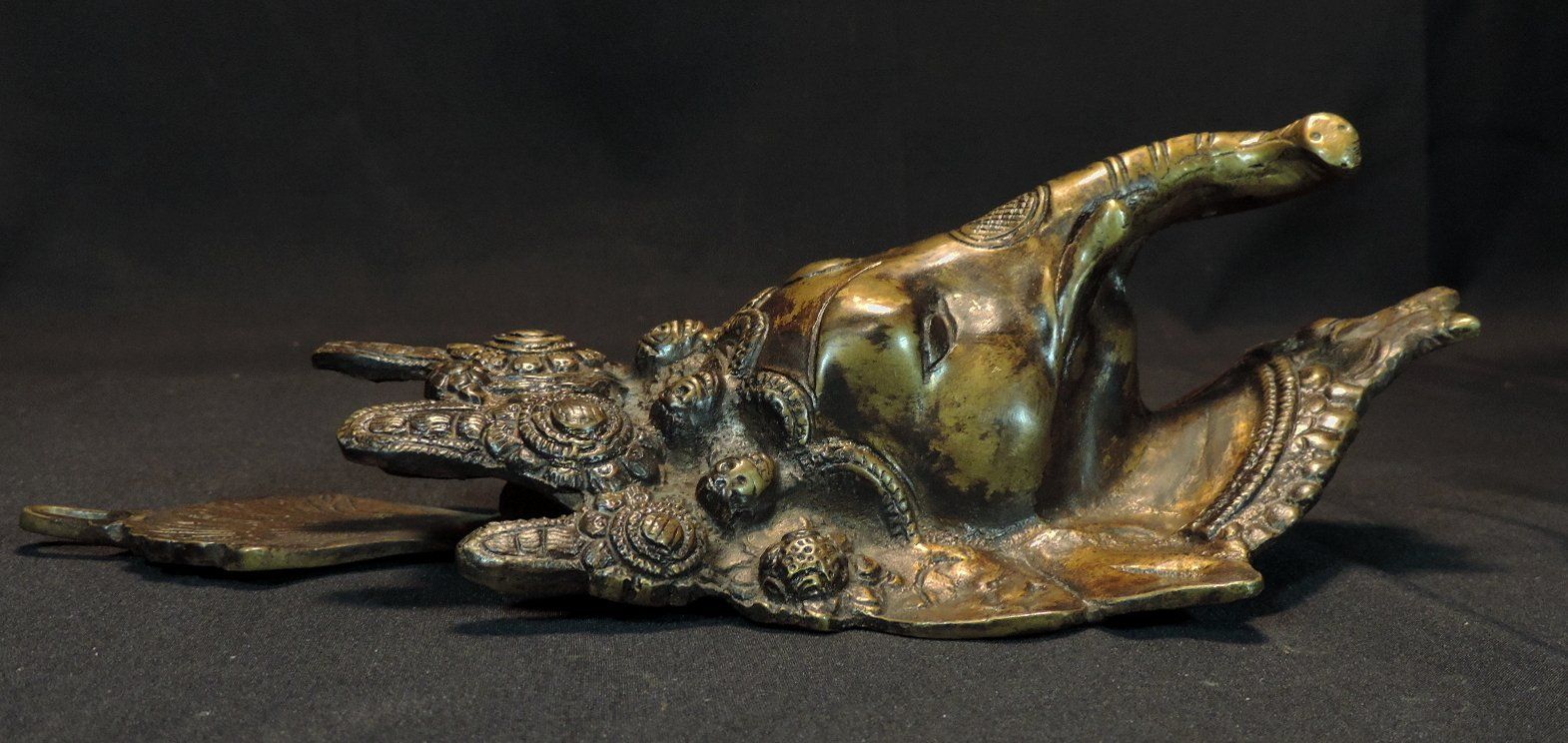 Statuette: Ganesha Maske Wanddekoration Messing – Usato da Duggingen venduto da roterbambus 3