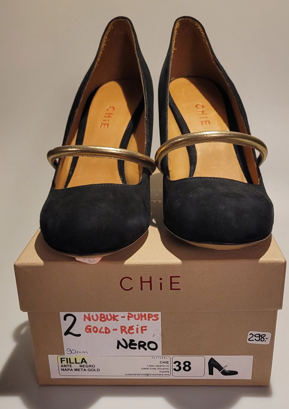 Damenschuhe: Damenschuhe echt Leder Pumps Grösse 38 Chie – Neu und originalverpackt aus Oberuzwil von aseinkaufswelt