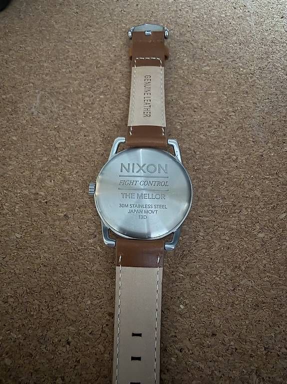 Montres: Nixon Mellor – D'occasion à Ecublens FR par rob0990 1