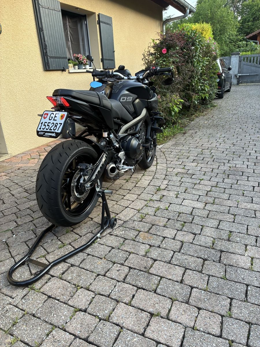 Yamaha Sonstige: Mt09 black 2020 full 6600km – Neu (gemäss Beschreibung) aus Plan-les-Ouates von yoh_kg9m 4