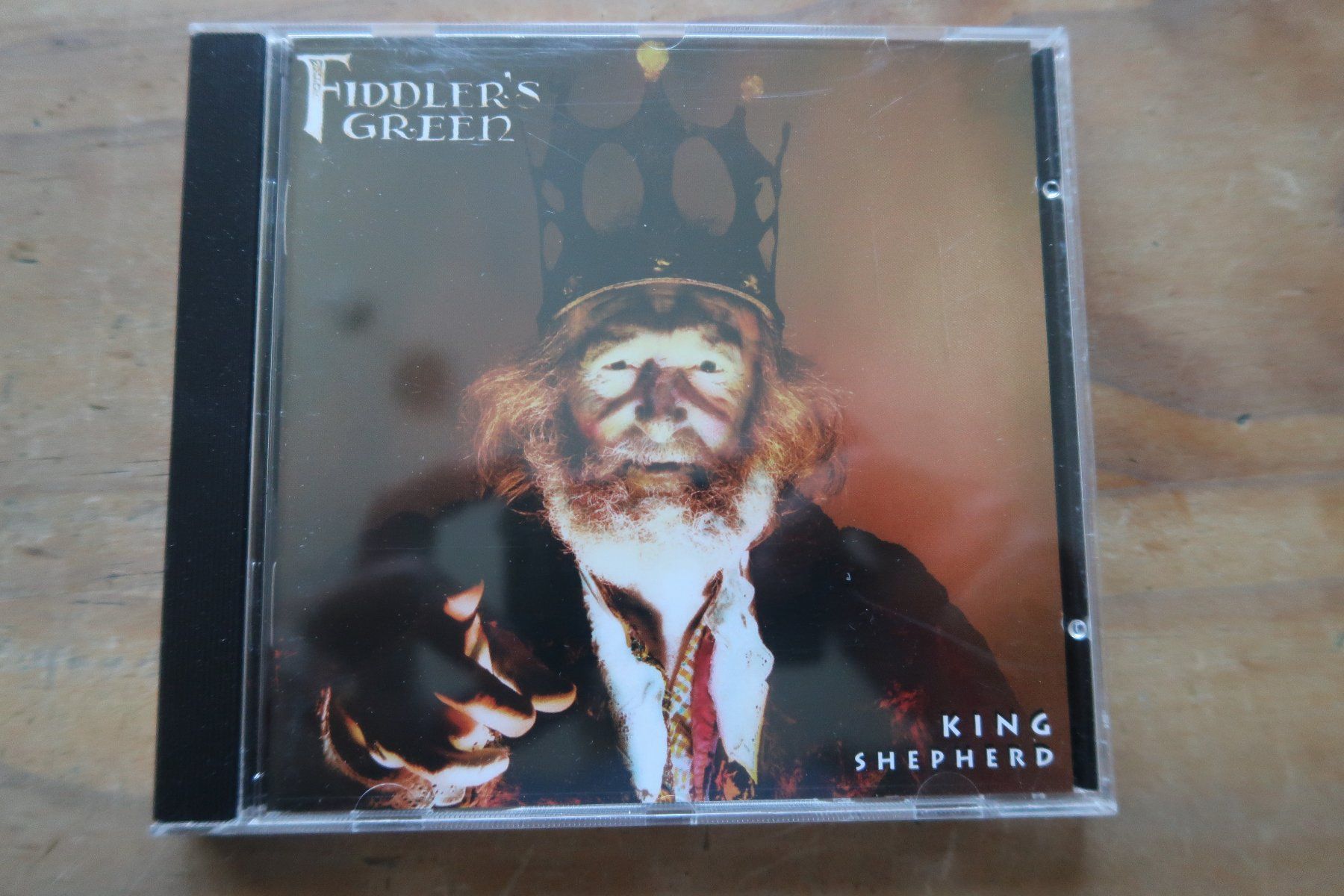 CD: FIDDLER'S GREEN - KING SHEPHERD - CD – Usato da Basel venduto da Patiscat
