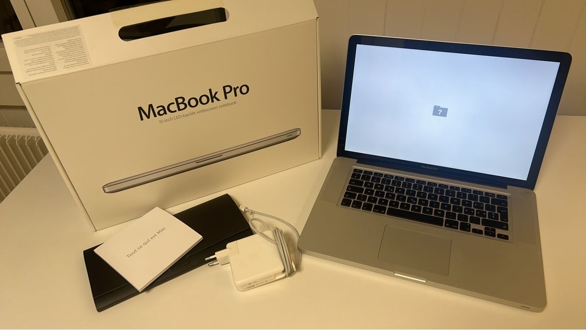 Apple Notebook: Apple MacBook Pro Mid2009, Model No A1286 – Usato da Zofingen venduto da energystar