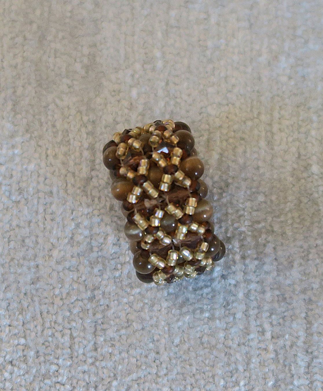 Anelli: Ring aus Glasperlen braun, 56.5 mm – Usato da Brittnau venduto da marlenestone