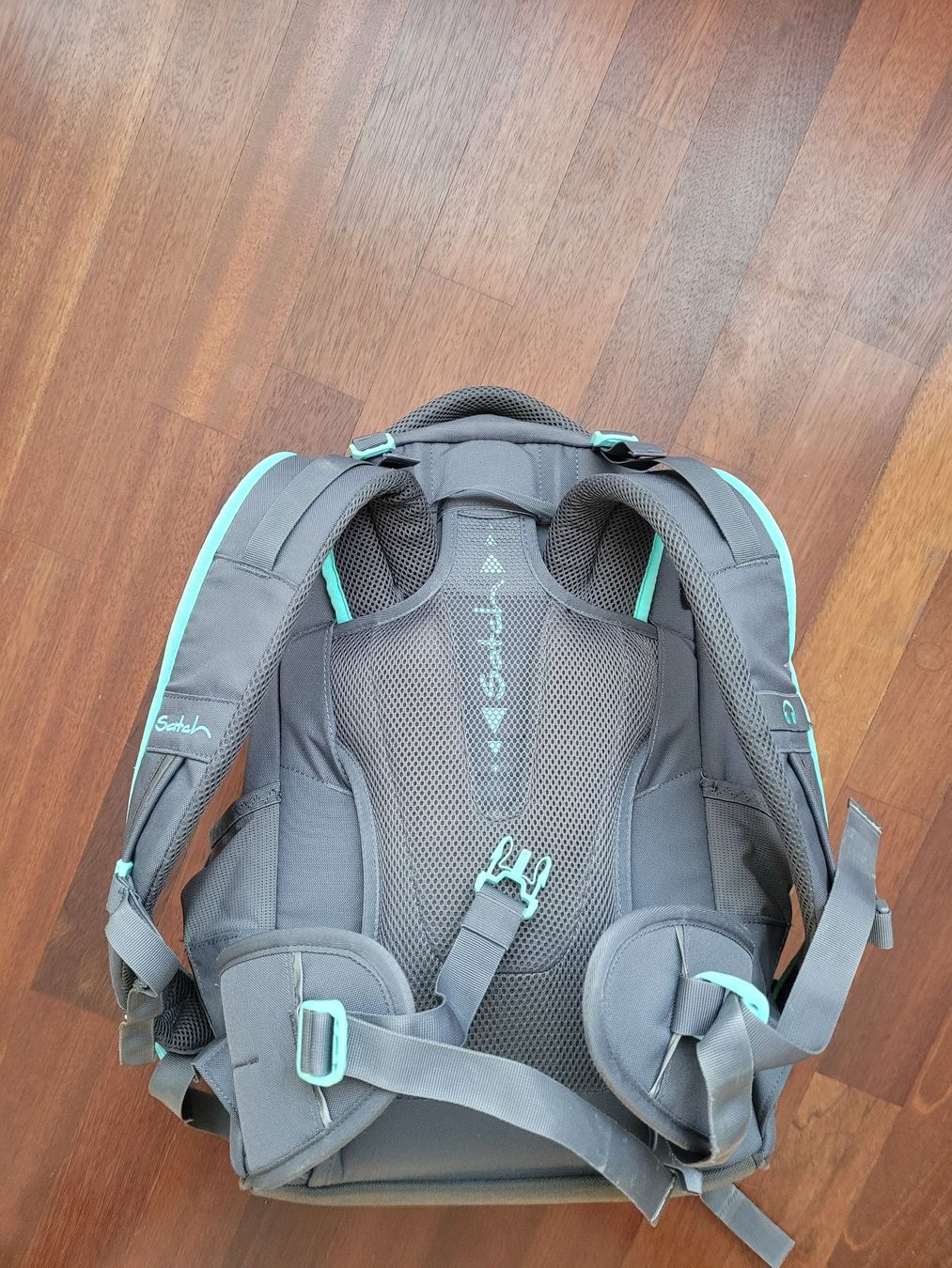 Satch Borse & Zaini: SATCH Rucksack mit Regenschutz – Usato da Baar venduto da Elch_m 1