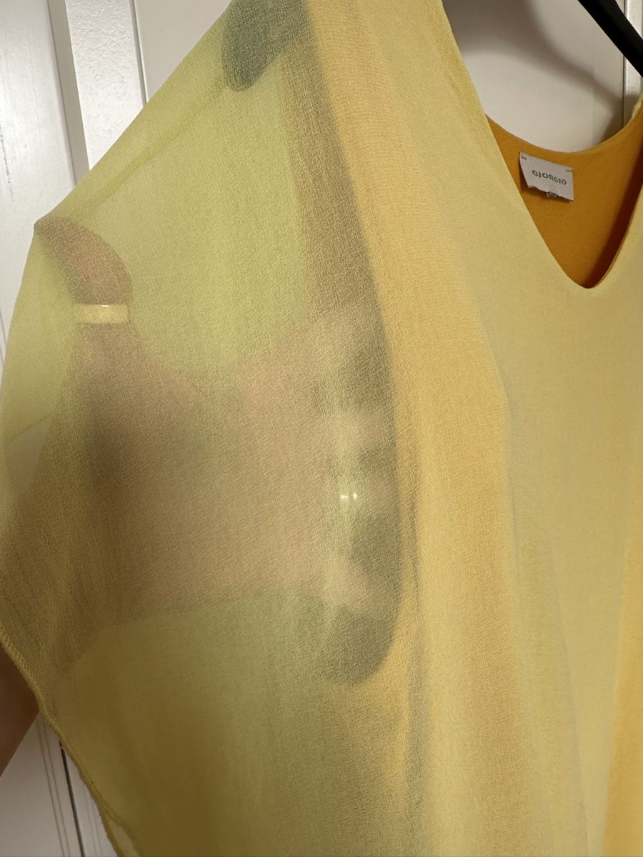 Camicette: Jolie blouse – Usato da Savagnier venduto da Pivovar2 2