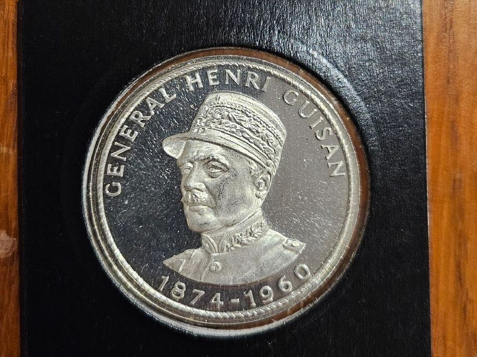 Medaillen: Médaille argent commémorative suisse – Gebraucht aus Noiraigue von serg85 1