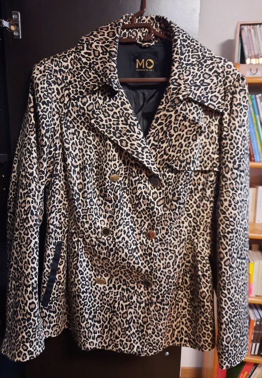 Blouse Léopard Col En V Manches Bouffantes | Mode en ligne | SHEIN ANCE