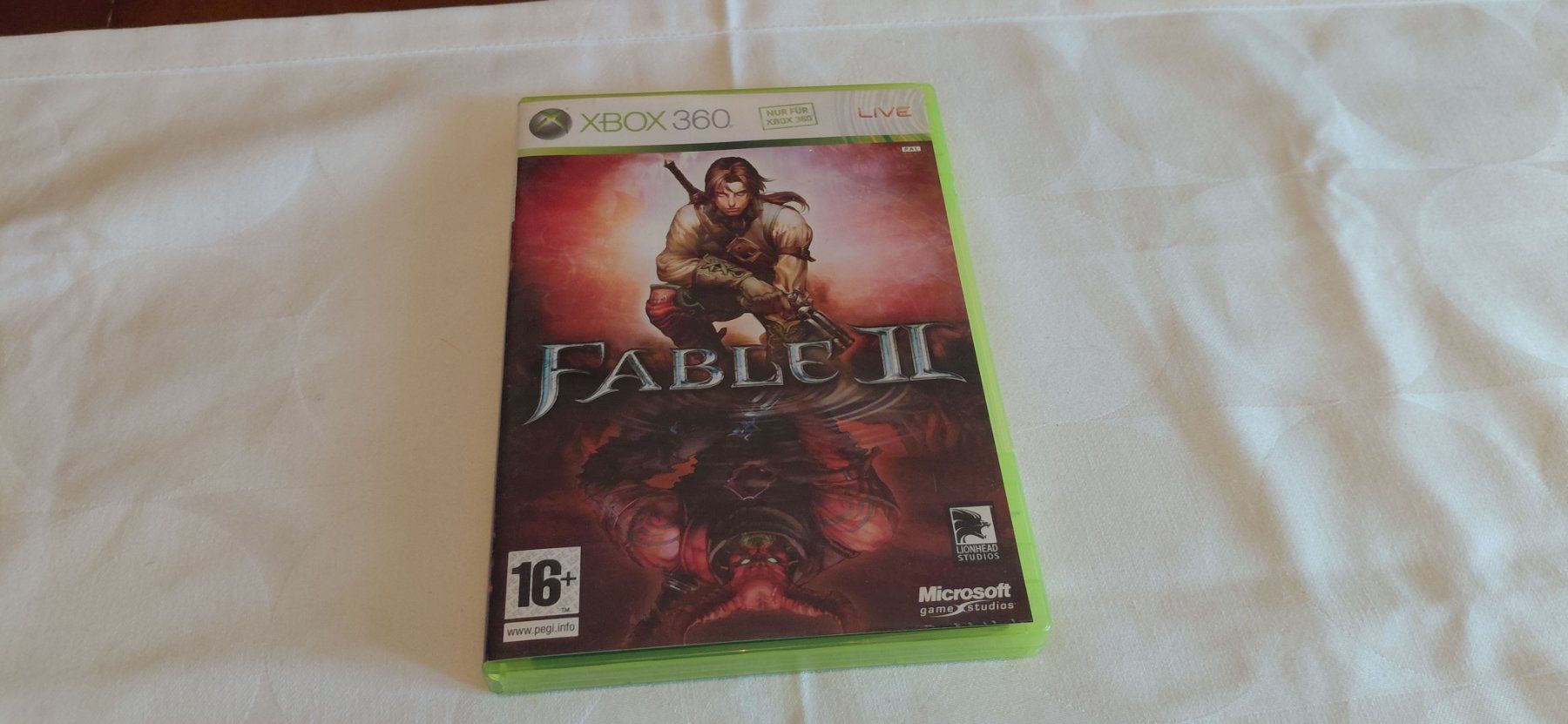 Microsoft Consoles: Fable 2  Xbox 360 – D'occasion à Gretzenbach par Uli1980