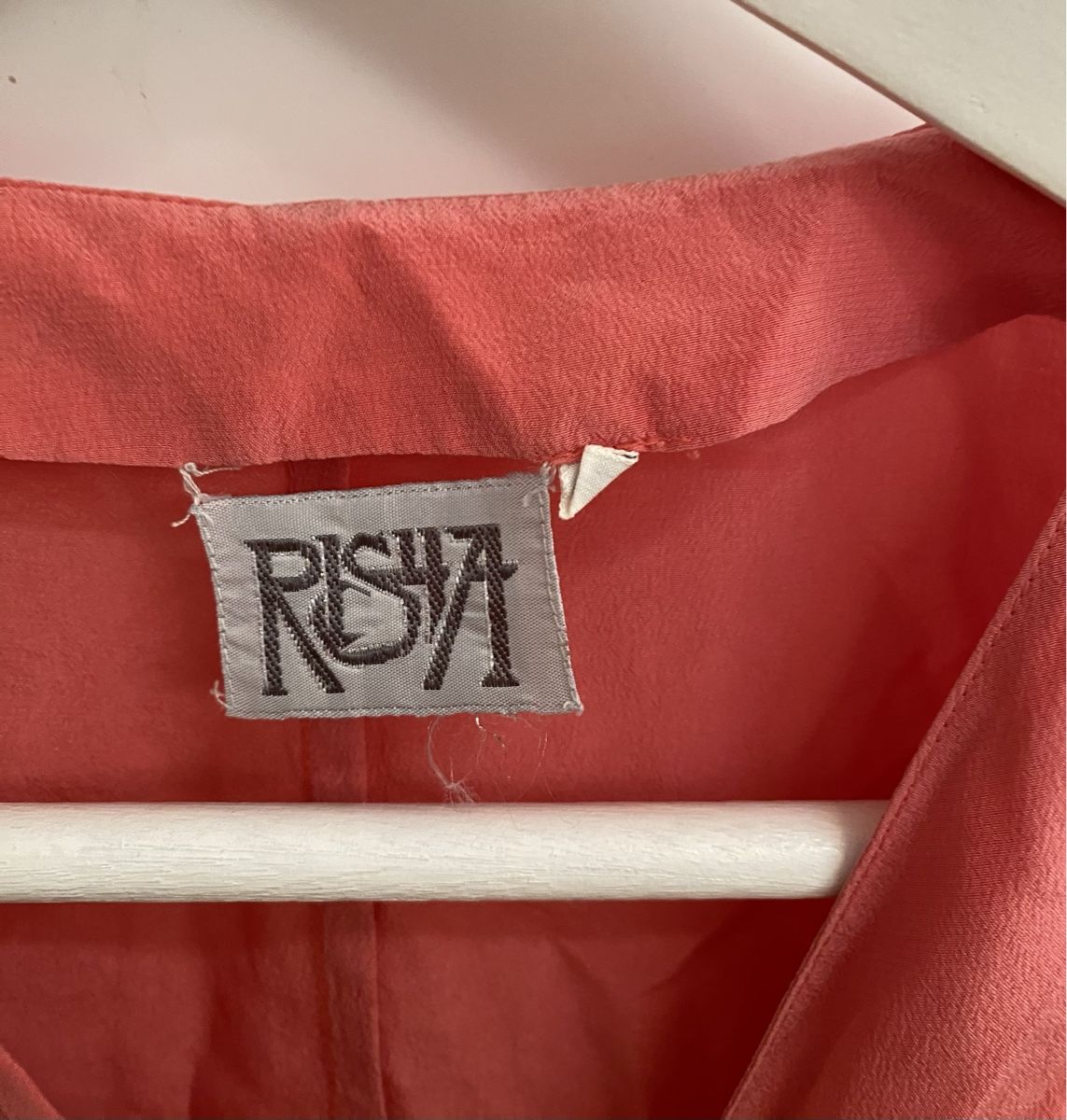 Blusen: Seiden Bluse 🌸 – Gebraucht aus Opfikon von Luis144 1