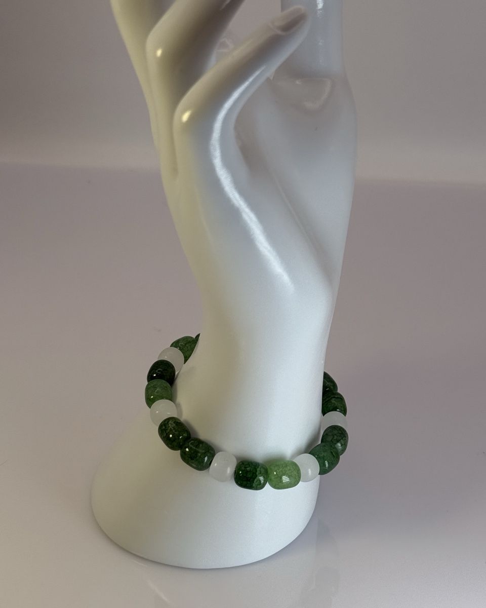 Bracciali & Braccialetti: Jade Green elastic Bracelet / 18cm – Nuovo (secondo la descrizione) da Regensdorf venduto da isatoby9591 1