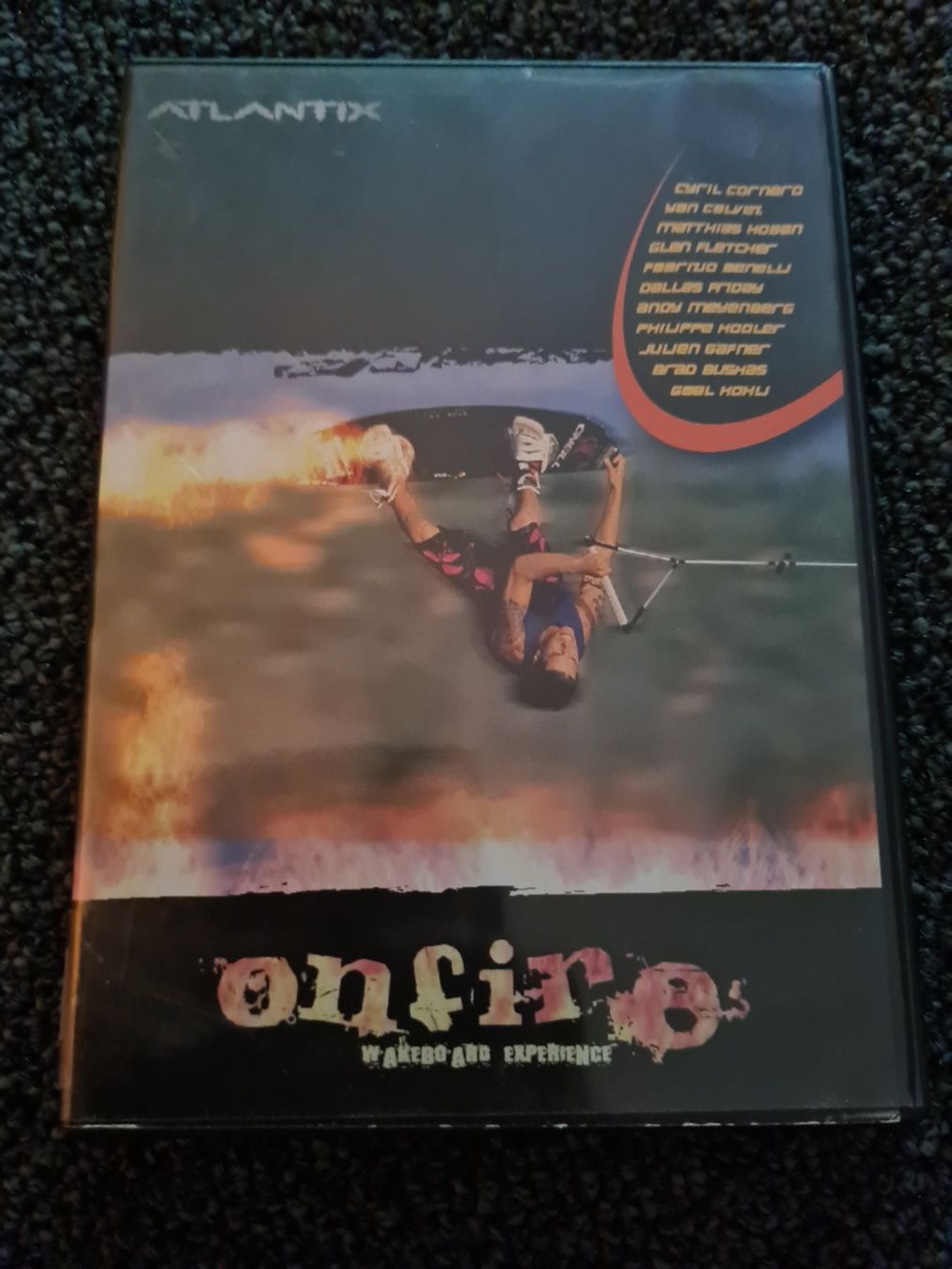 Tutti i DVDs: ONFIRE (12592) – Usato da Ruswil venduto da M71