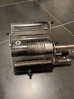 Antike Rechenmaschine Brunsviga 15, Sammlerstück