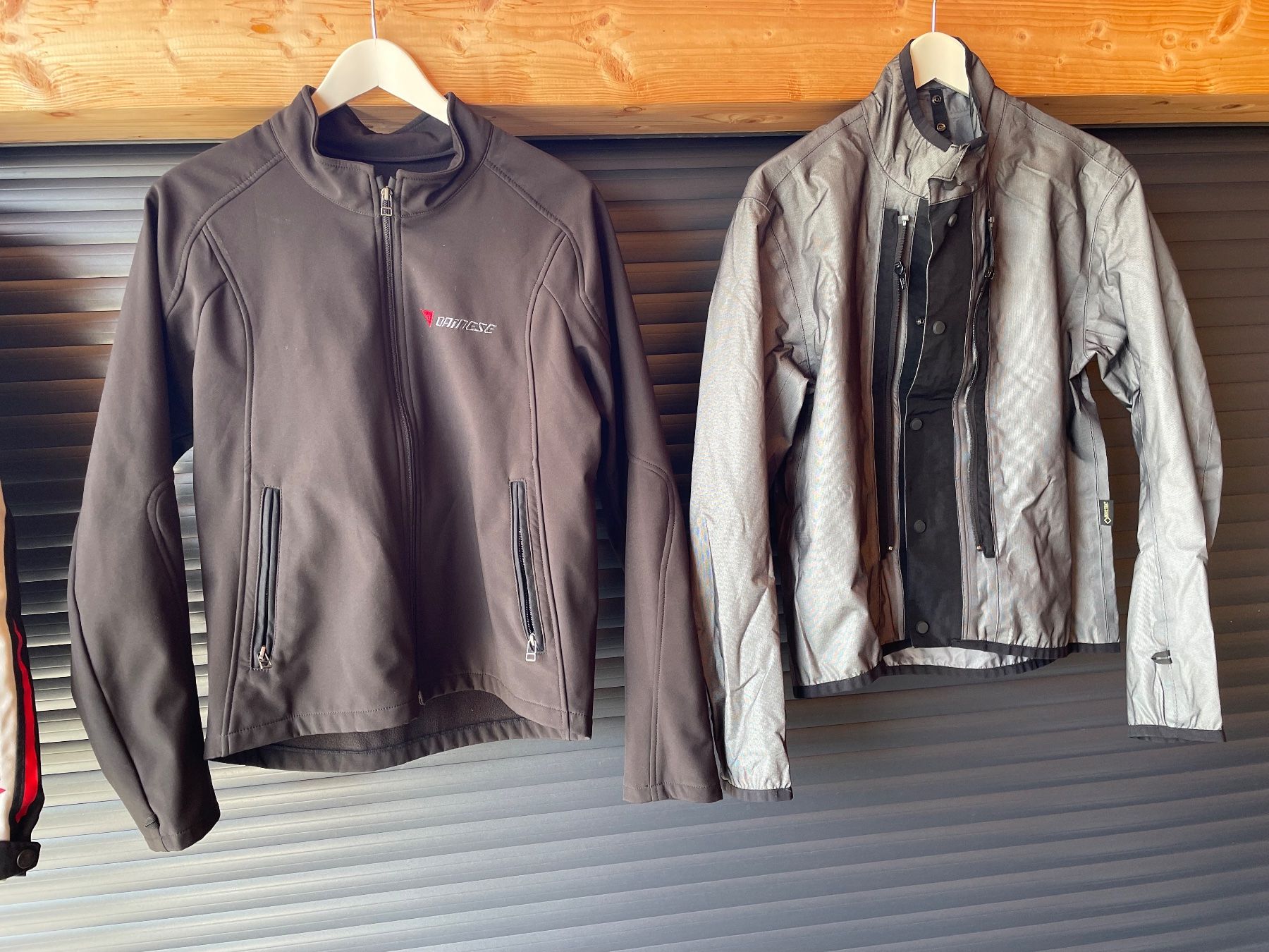 Dainese Lotti di vestiti: Mottorradbekleidung – Usato da Reichenbach i. K. venduto da charlie0110 1