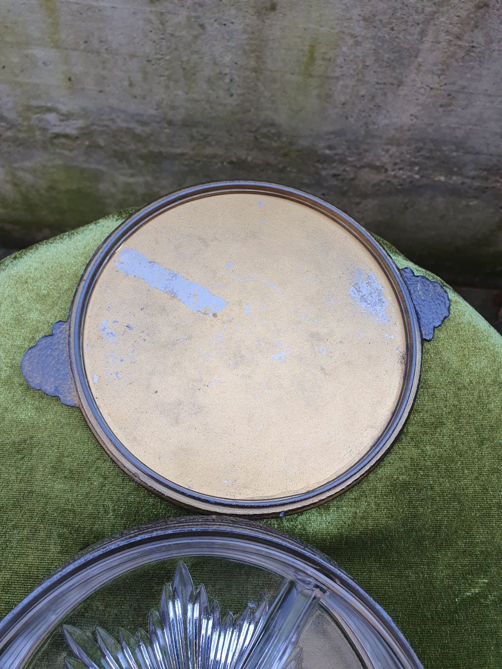 Ciotole: Antike Schale mit Glaseinsatz – Usato da Reinach venduto da 3Guggerli 4