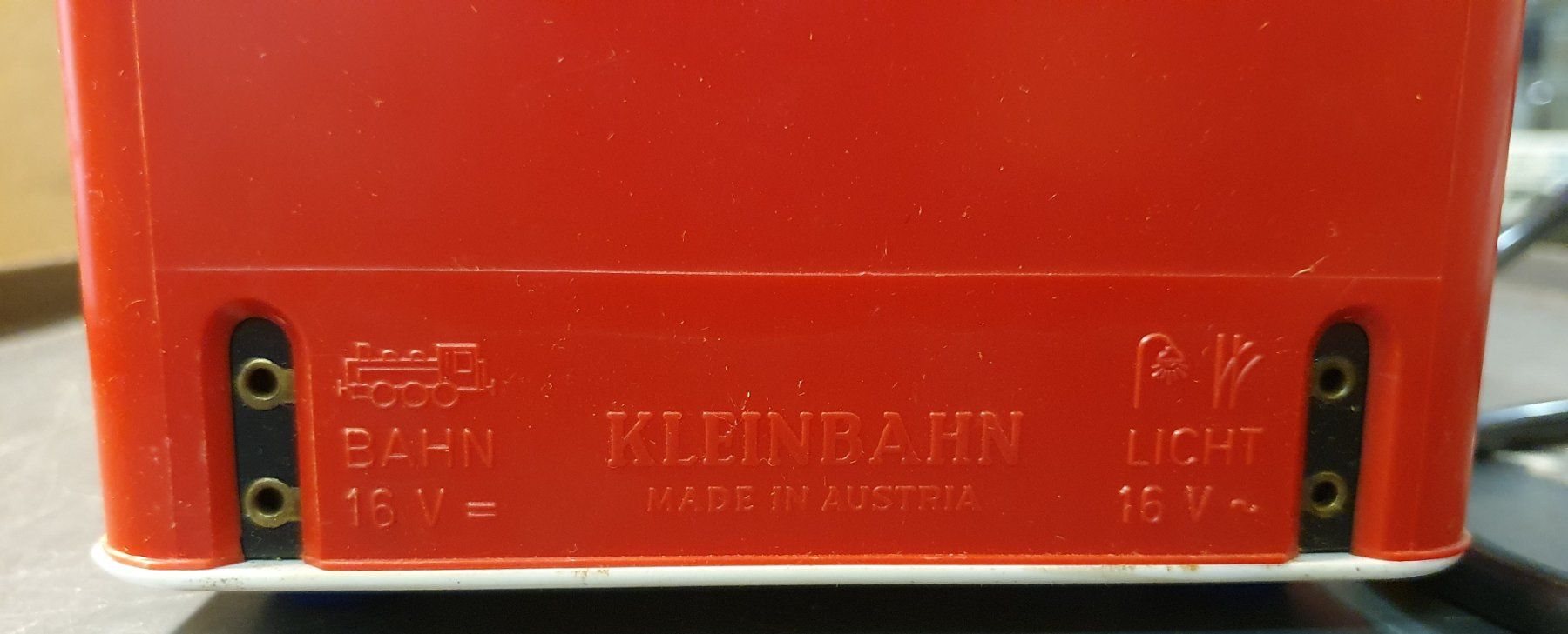 Kleinbahn Modellini di ferrovie: KLEINBAHN: FAHRTRAFO OVP – Usato da Biglen venduto da taunus82 1