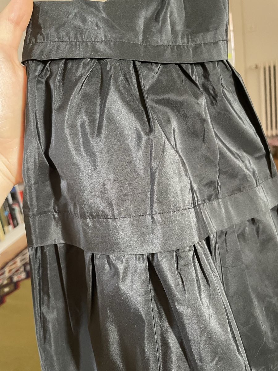 Moschino Jupes: Schwarzes Rock Moschino 100% Seide  – D'occasion à Zürich par Willy_Wonka 2