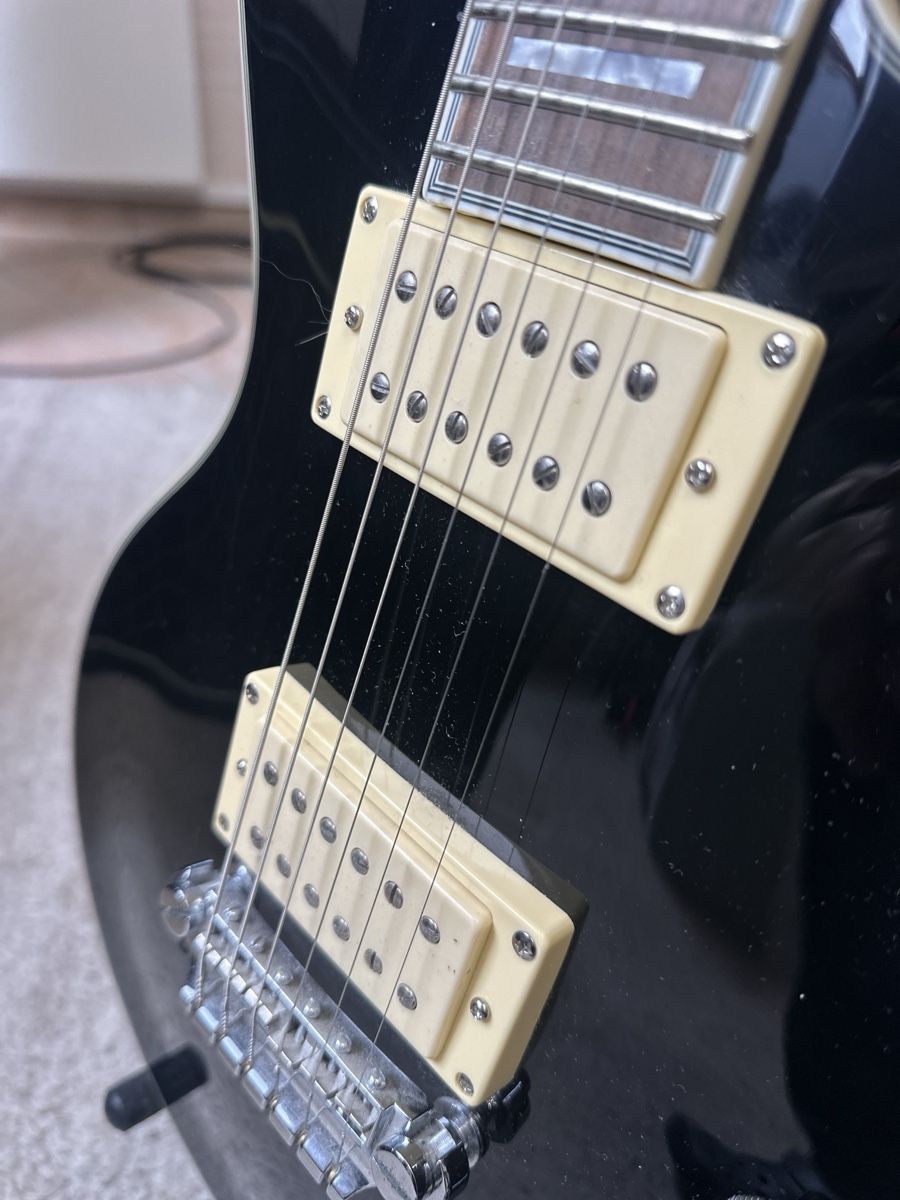 Strumenti musicali: Guitare Eastwood GP – Usato da Carrouge VD venduto da Horattio 3