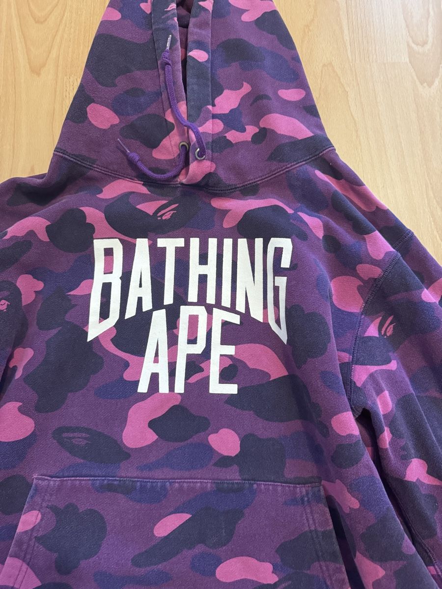 Bape Pullover & Sweatshirts: Bathing Ape Lila Camo Hoodie – Gebraucht aus Bern von pablito01 1