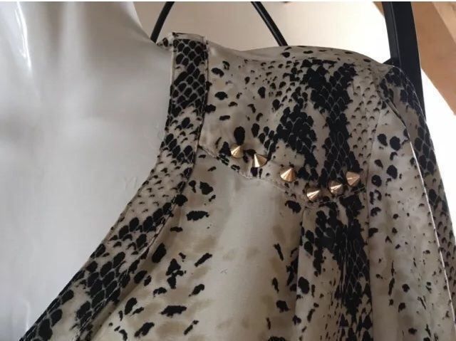 Tuniken: Blouse haut serpent picots  python M – Gebraucht aus Genève von Libellule477 1
