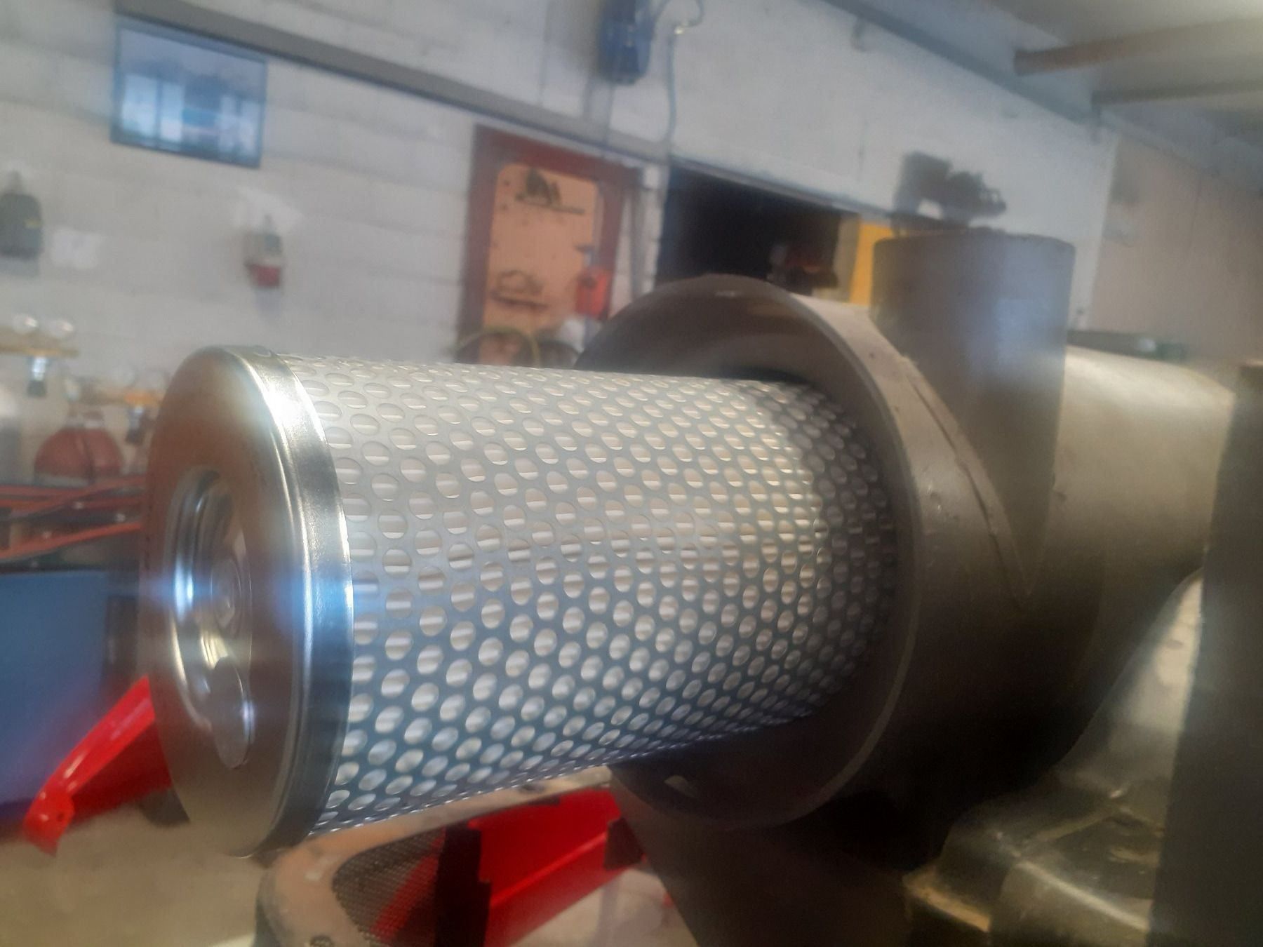 Massey Ferguson Traktoren: Luftfilter MF – Neu und originalverpackt aus Rothenthurm von mf-schuler 2