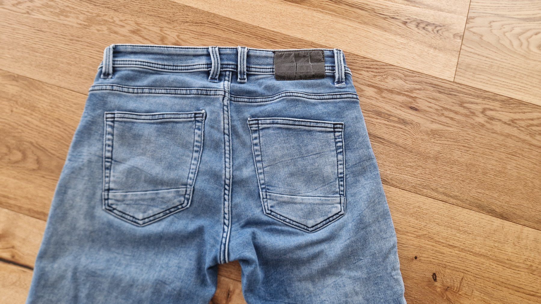 Jeans: Jeans SMOG ORIGINAL, 29/32 – Usato da Frasnacht venduto da MiraBelle79 3