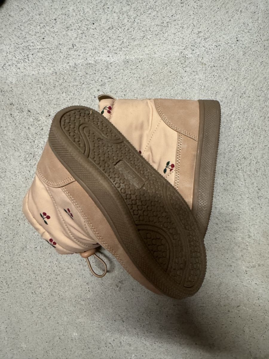 Konges Slojd Scarpe per ragazze: Konges Sløjd Kinderstiefel – Nuovo (secondo la descrizione) da Zürich venduto da iva_c9dw 1