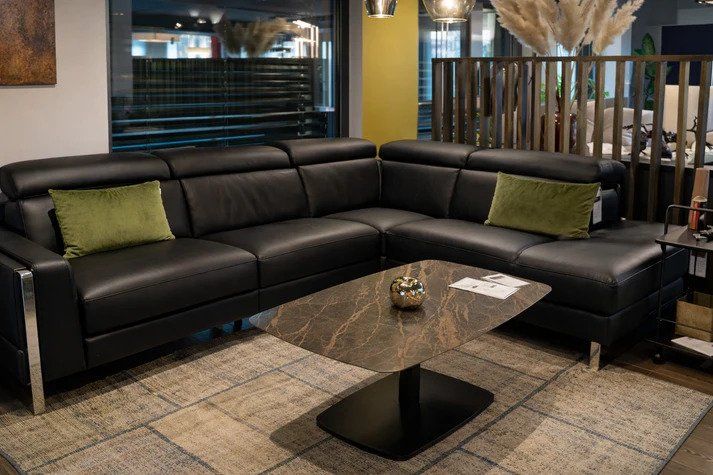 Divani: Calia Italia Pier Bull Nero – Nuovo (secondo la descrizione) da Winterthur venduto da db5_yr2m 2