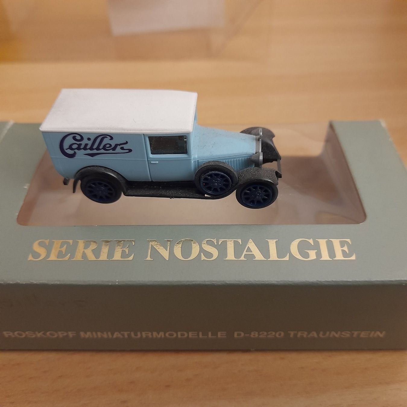 Modellini d'auto: Véhicules de décoration 1/87 – Usato da Auvernier venduto da gandalf08 2