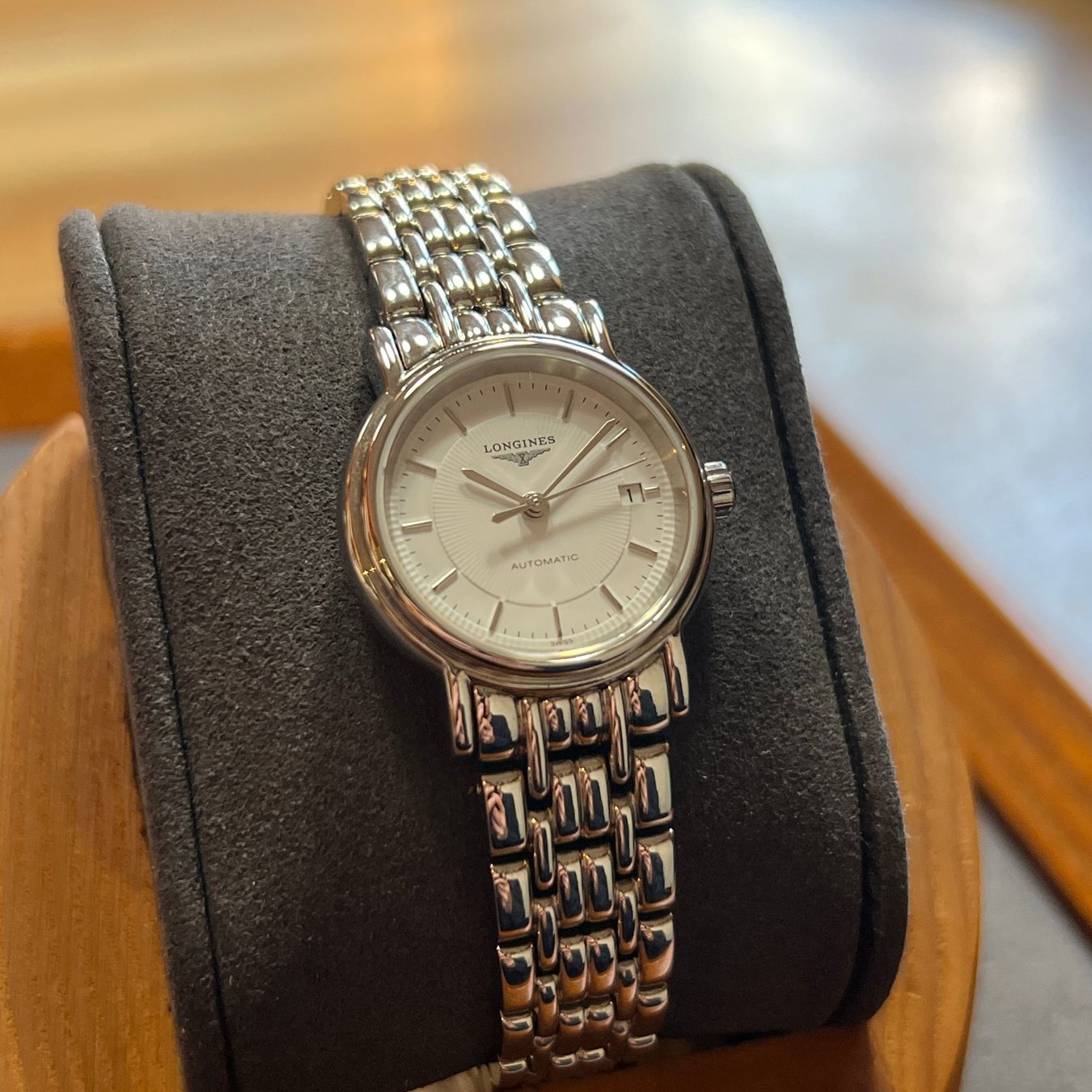 Longines Orologi: Longines Presence Automatic Date L4.321.4 – Usato da Carouge GE venduto da Watchaser 1