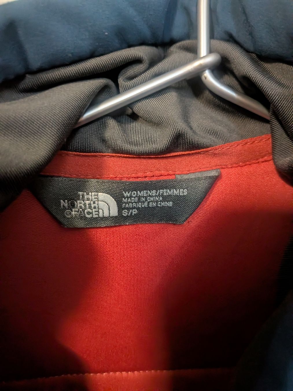 North Face Pulls & Sweat-shirts: North Face Sweatshirt  – Neuf (Voir description) à Aesch BL par Catjpa 3