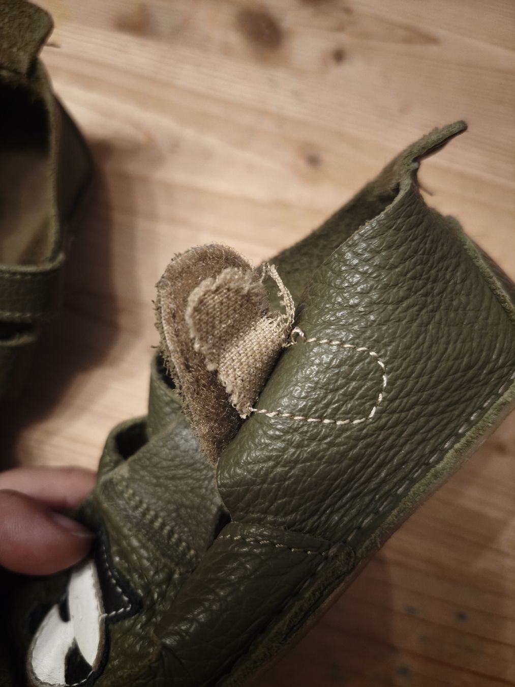 Scarpe per ragazzi: Hausschuhe Tikki Grösse 28 – Usato da Busswil BE venduto da Mango87 1