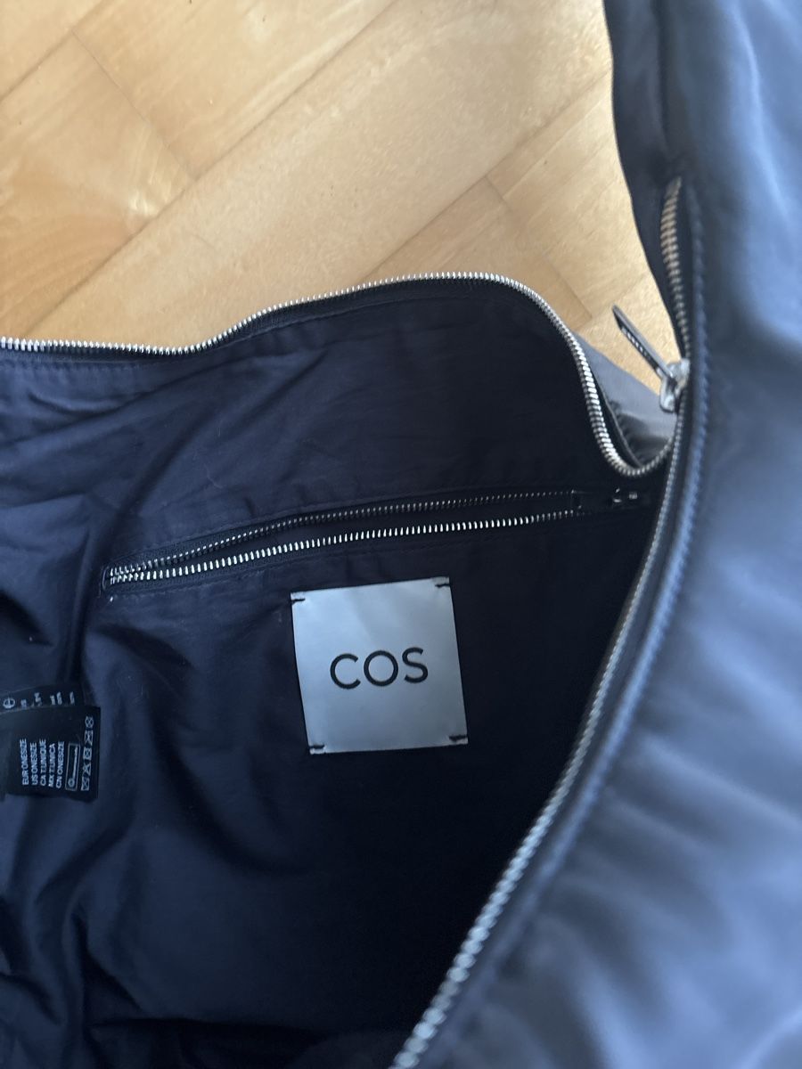 Cos Borse: Cos Tasche – Nuovo (secondo la descrizione) da Embrach venduto da Dmoney 2