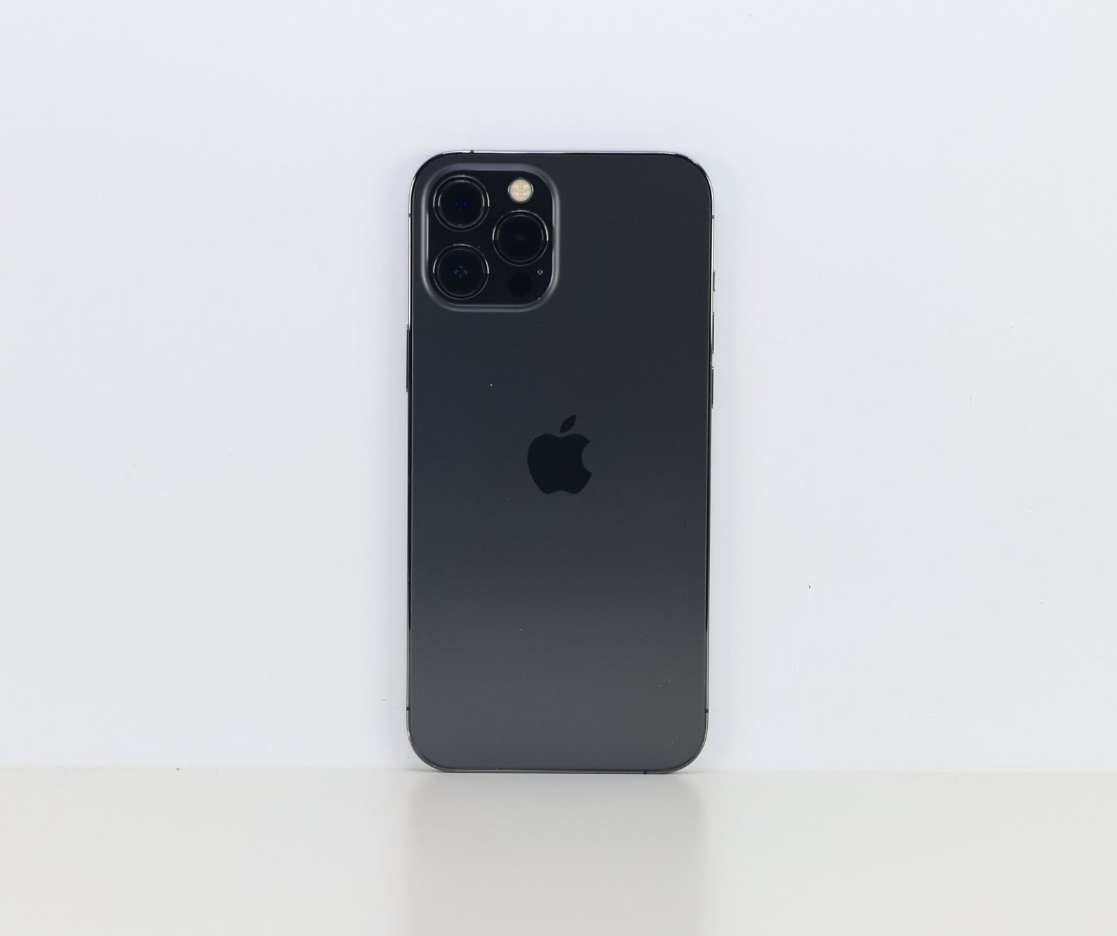 Apple Handys / Smartphones: Verkaufe IPhone 12 Pro Max, Graphite 256 Gb – Gebraucht aus Gisikon von  1