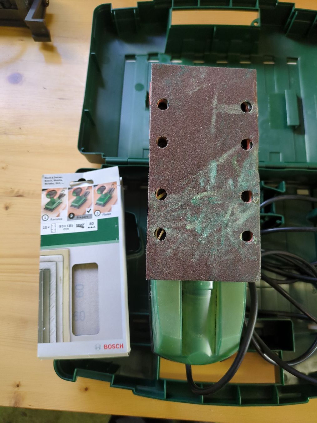 Bosch Smerigliatrici & Lucidatrici: Bosch Schwingschleifer PSS 250AE  250Watt – Usato da waltenschwil venduto da grubi88 5