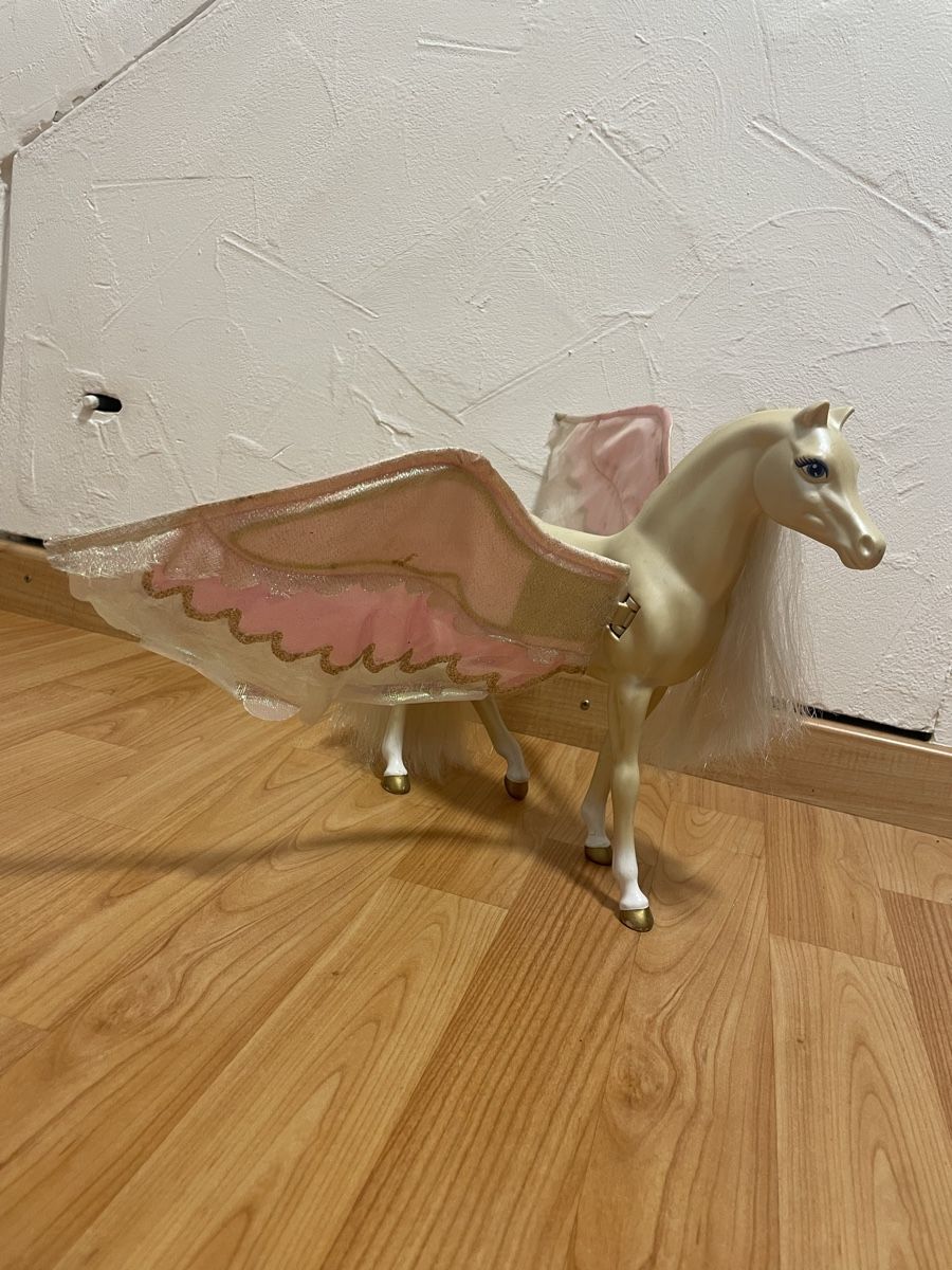 Giocattoli: Barbie Pferd Pegasus – Usato da Winterthur venduto da Ala_Minor 3